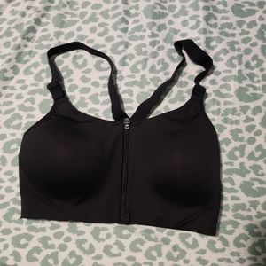 34C sports bra